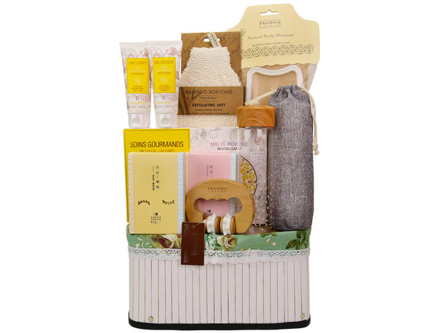 Wine n Food Hamper - CheckCheckCin Health Relax gift sets CC03 - RH1128A2 Photo